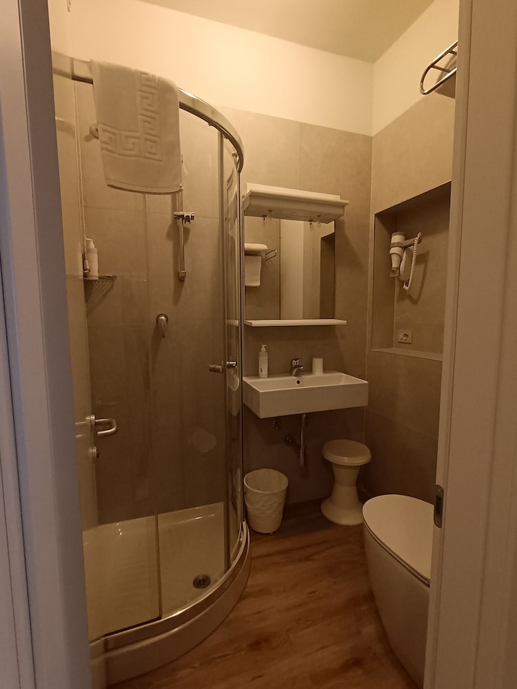 Single Room, Partial Sea View photo 3