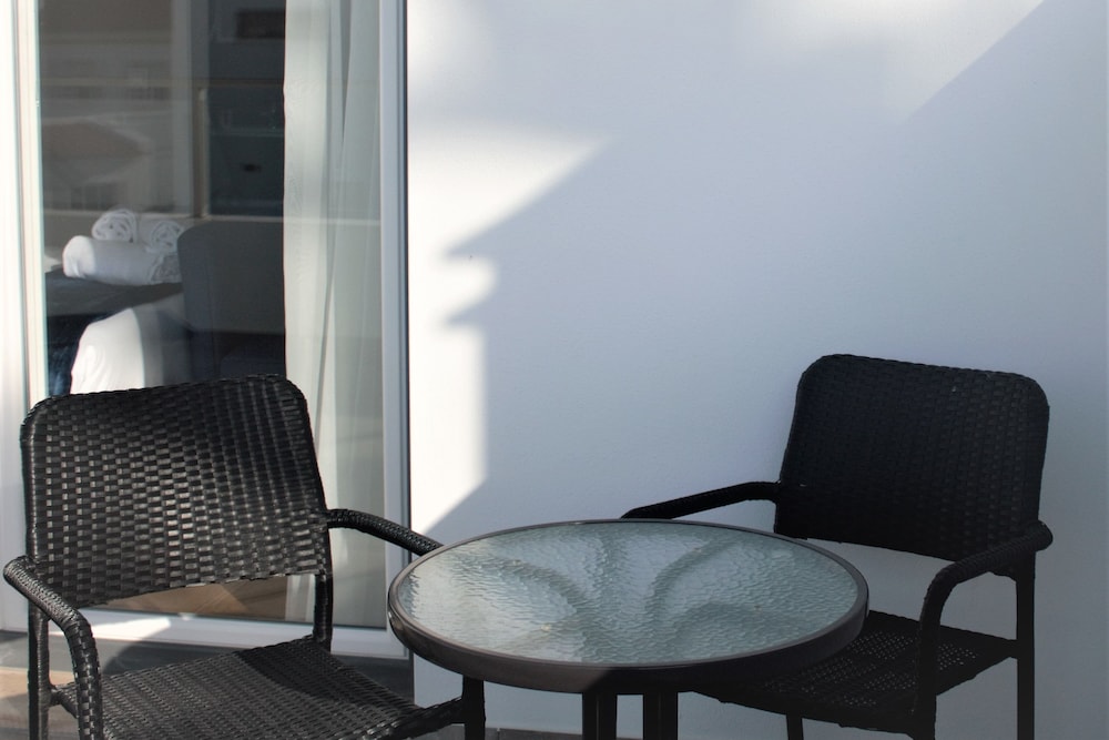 Superior Room, 1 King Bed, Terrace photo 2