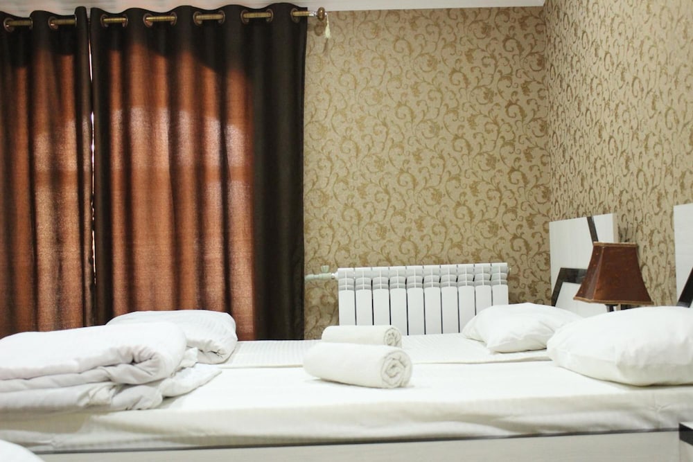 Basic Double Room, City View photo 3
