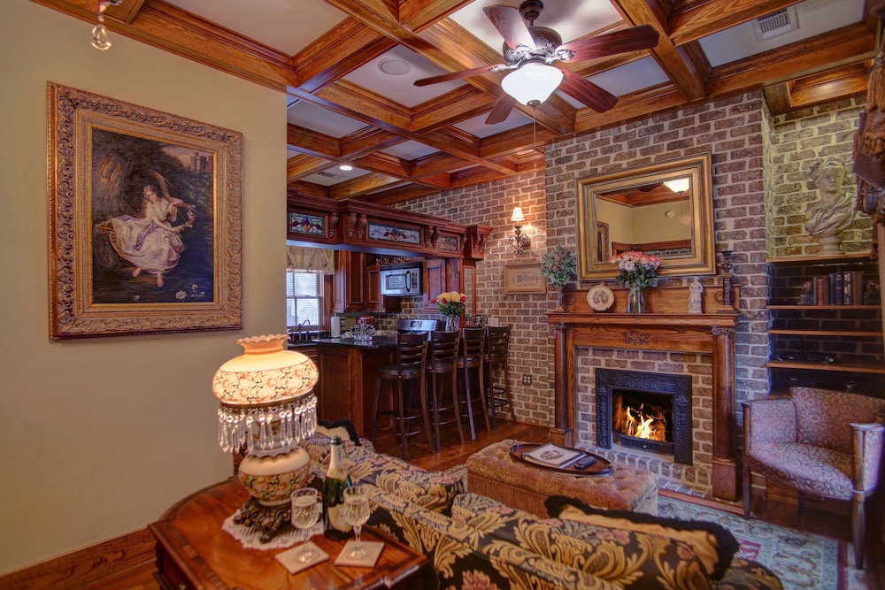 The Carriage House