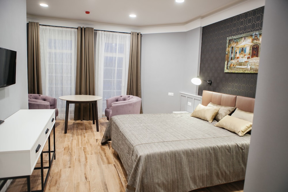 Standard Double Room photo 3