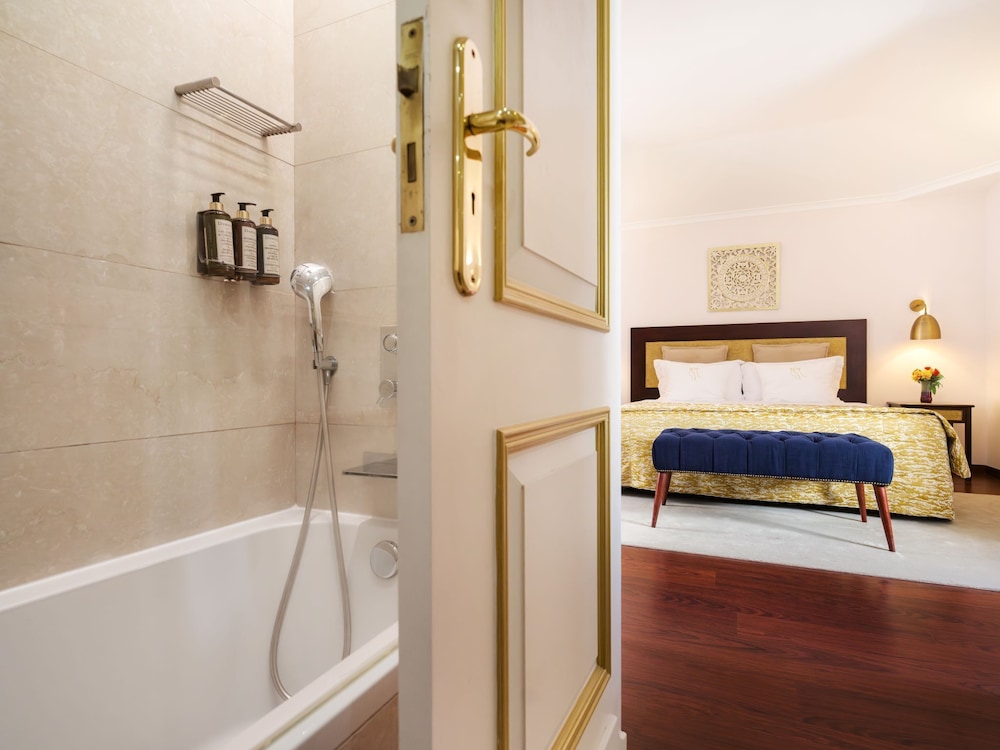 Queen Room - Photo 4