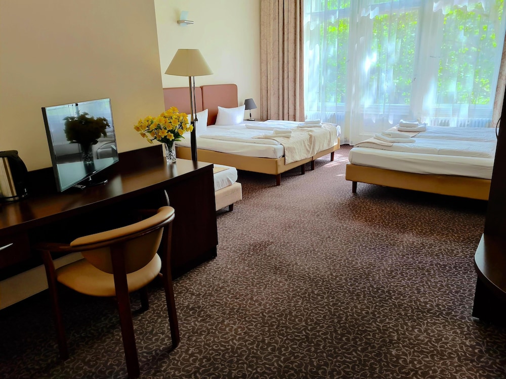 Family Quintuple Room