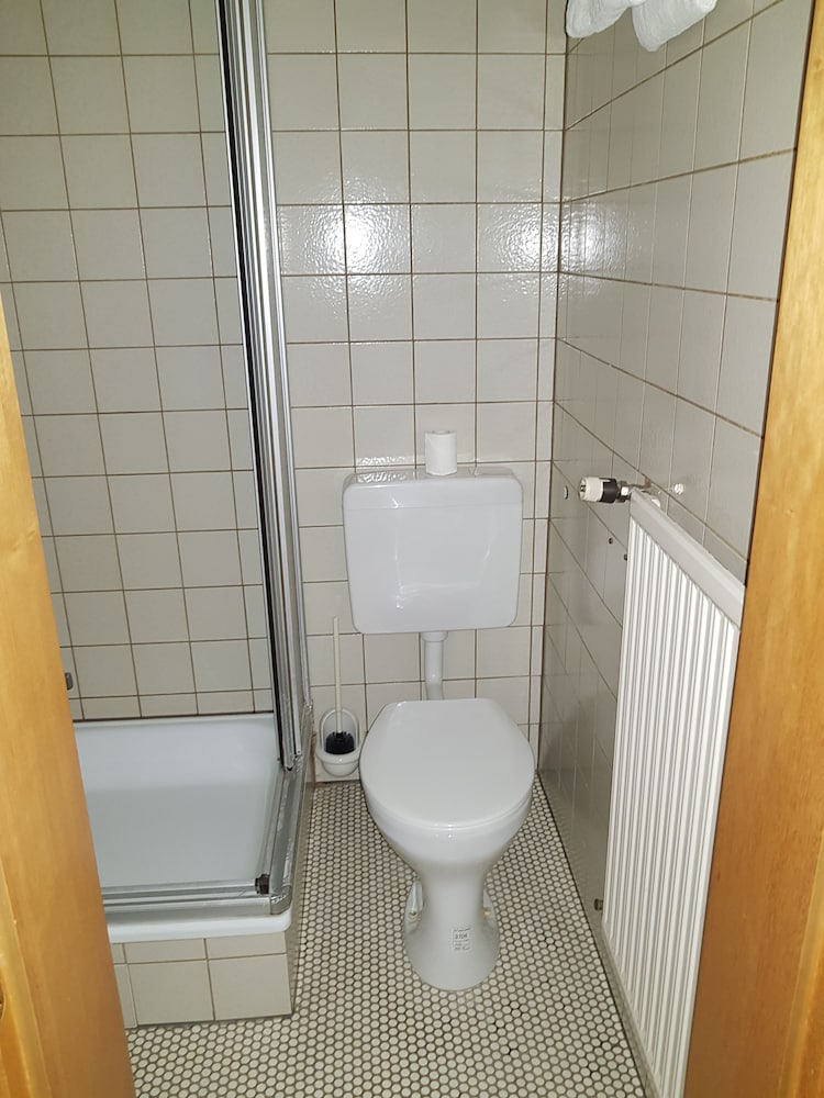 Standard Twin Room photo 2