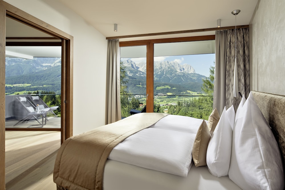 Superior Suite photo 1