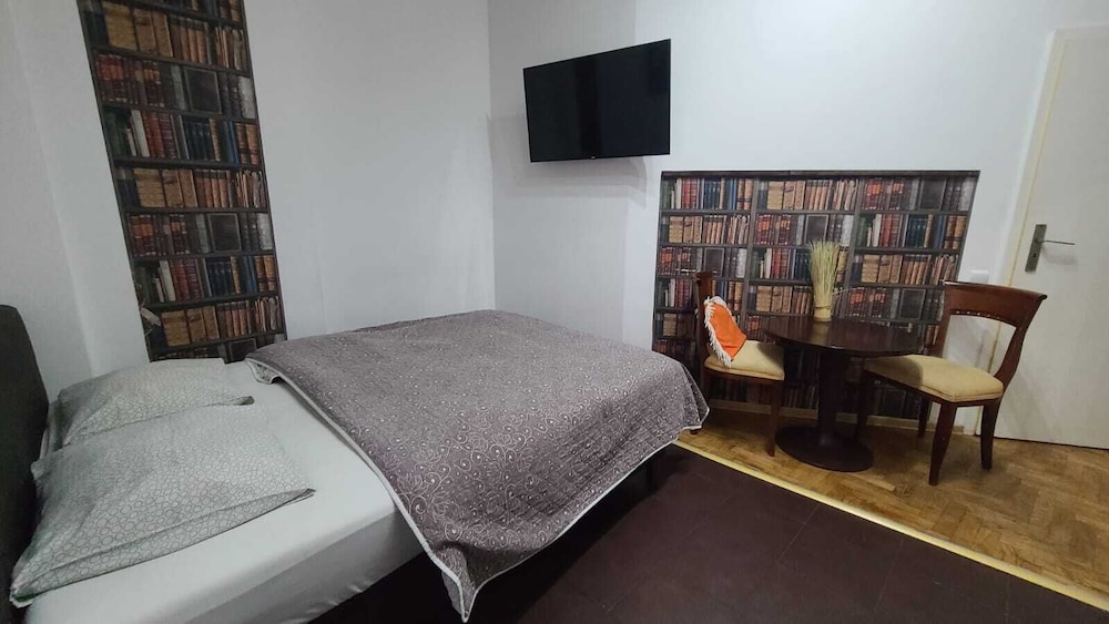 Basic Double Room (1) - Photo 8