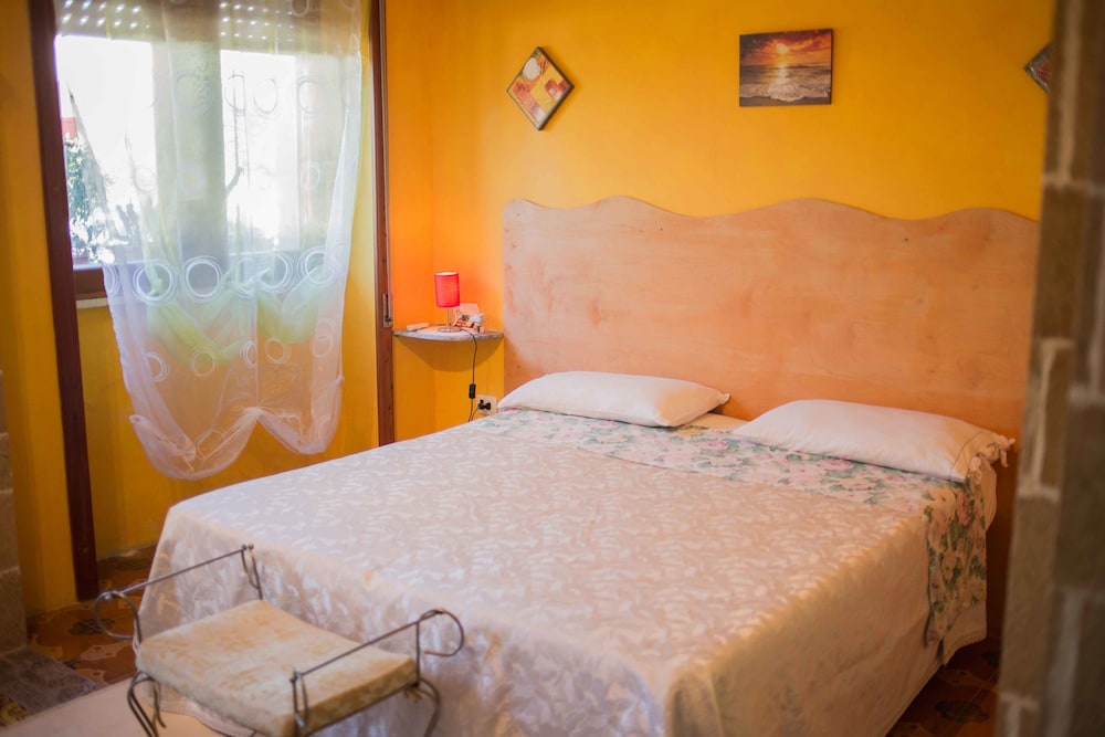 Standard Double or Twin Room photo 3