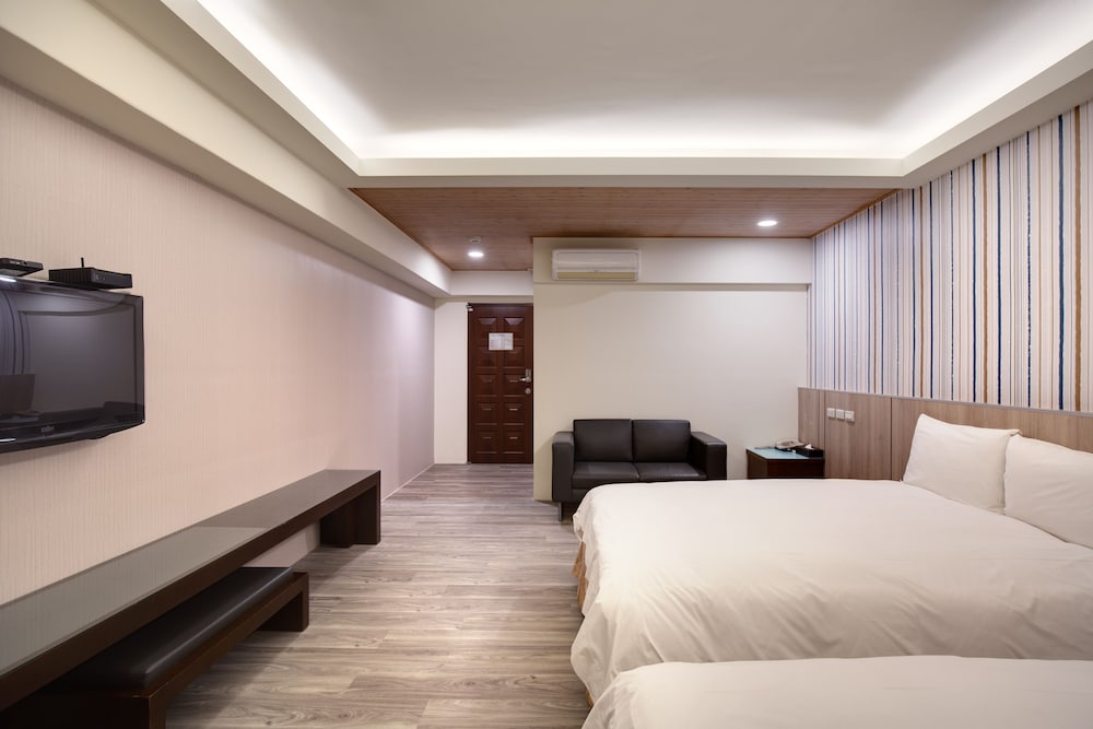 Family Quadruple Room photo 3