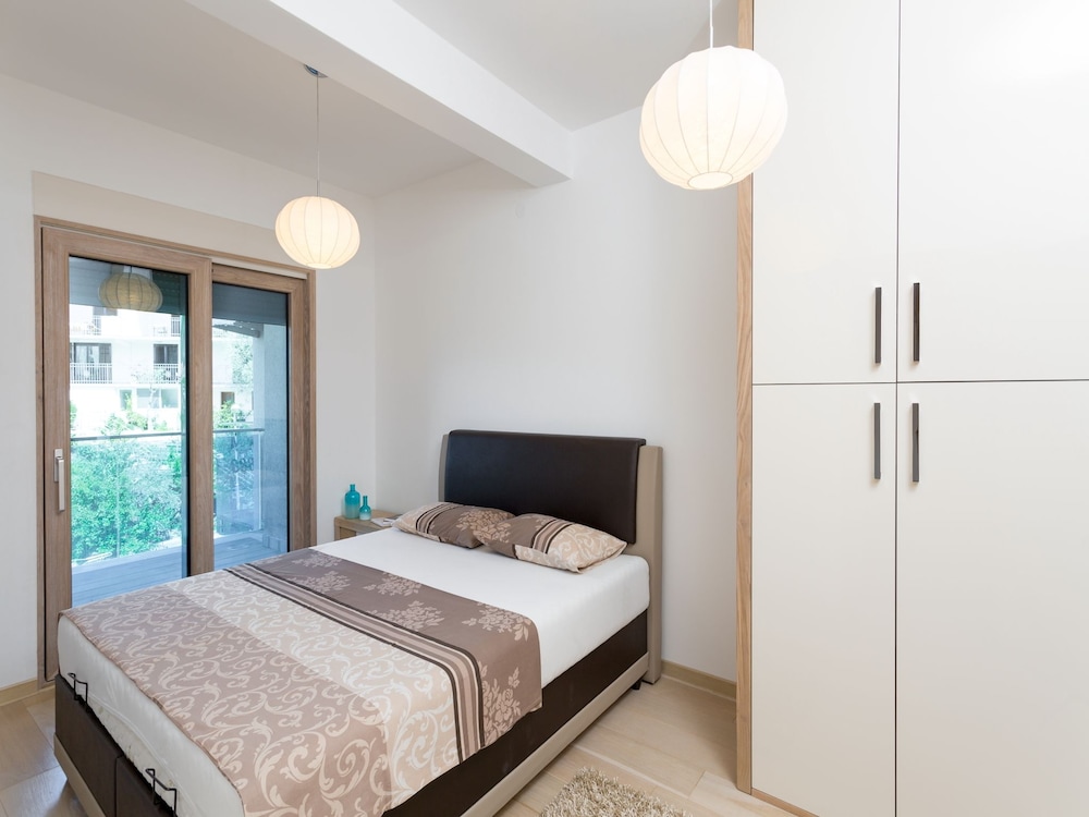 Deluxe Apartment, 2 Bedrooms, Sea View photo 3
