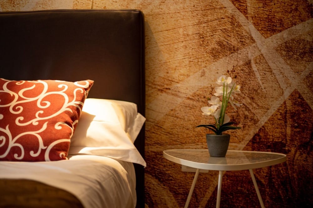 Double or Twin Room - Photo 1