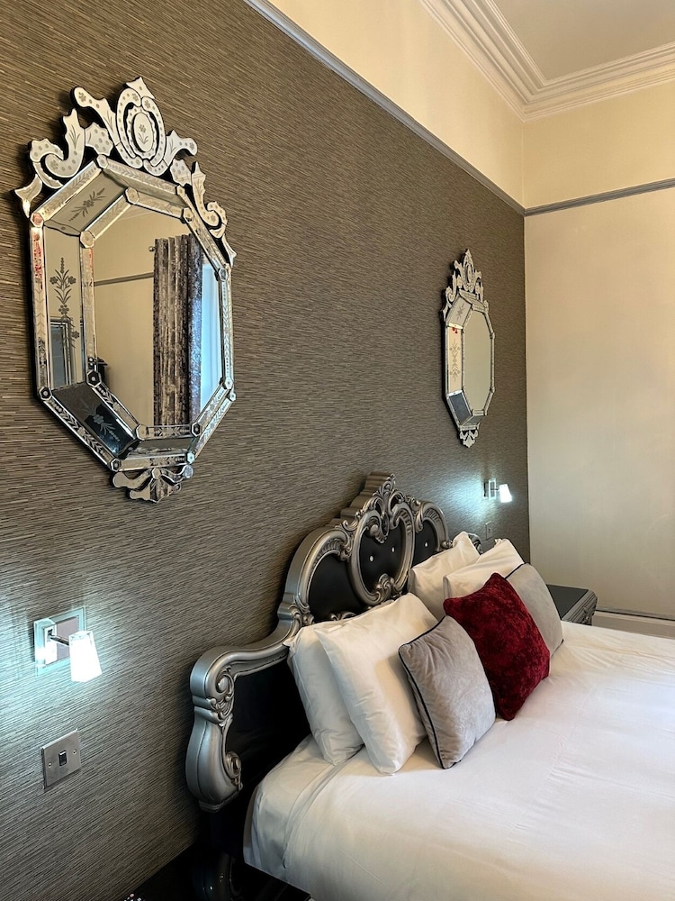 Executive Double Room, Ensuite photo 3