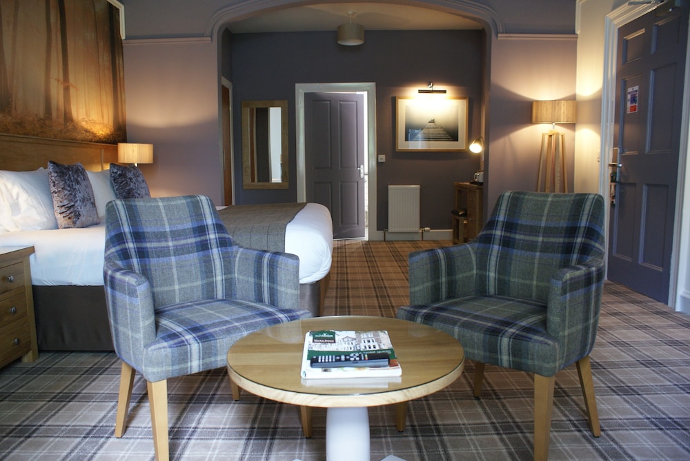Deluxe Room, 1 King Bed, Non Smoking, River View - Photo 6