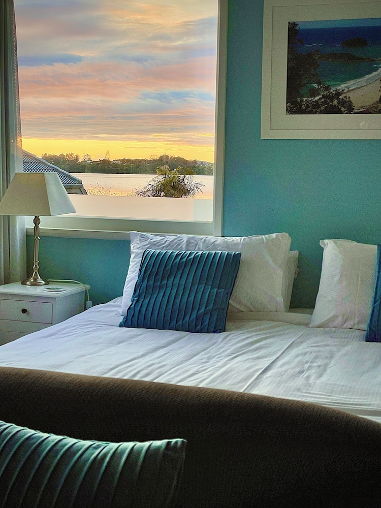 Superior 2 Bedroom photo 2