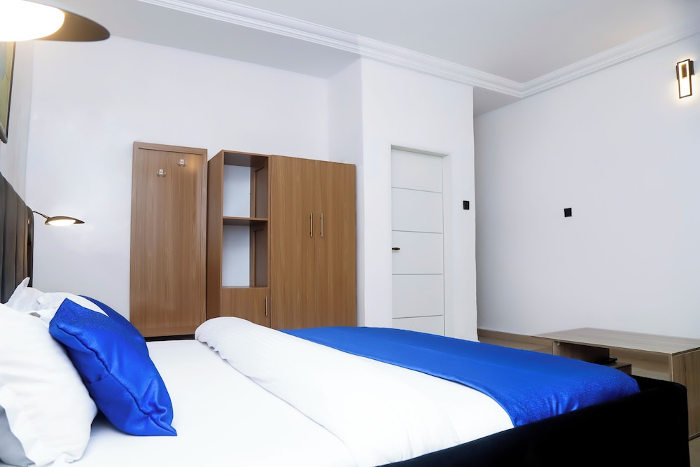 Royal Room photo 1