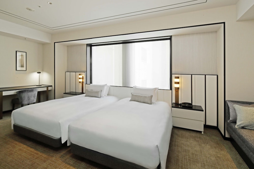 Deluxe Twin Room Universal, Non Smoking(Room capacity: 2 pax over 6 years old, 2 pax 0-5 years old)