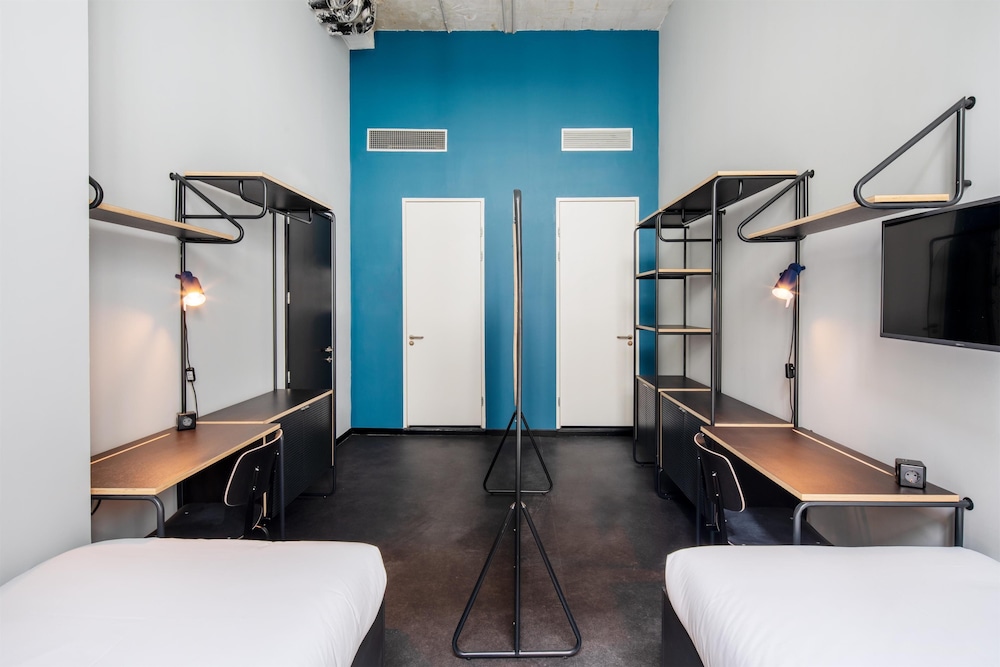 Double or Twin Room - Photo 2