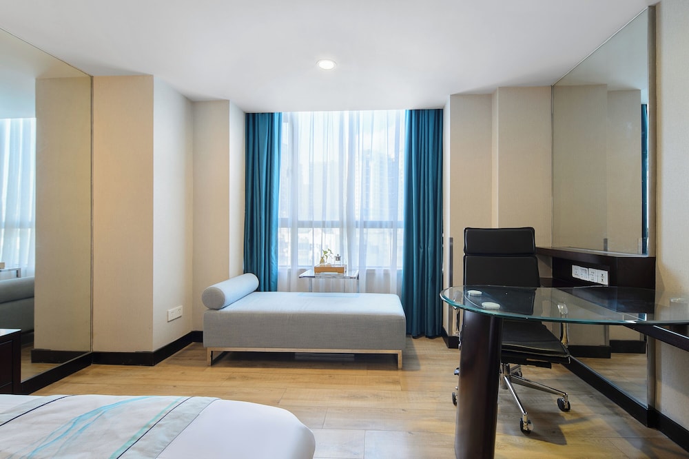 Deluxe Twin Room photo 3