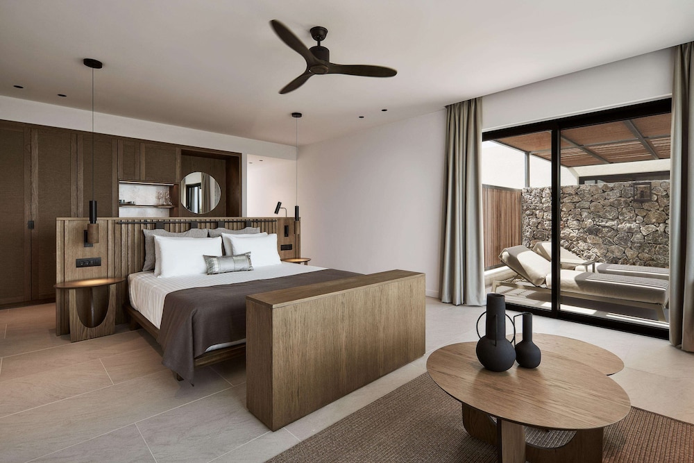 Riviera Suite, Sea View photo 3