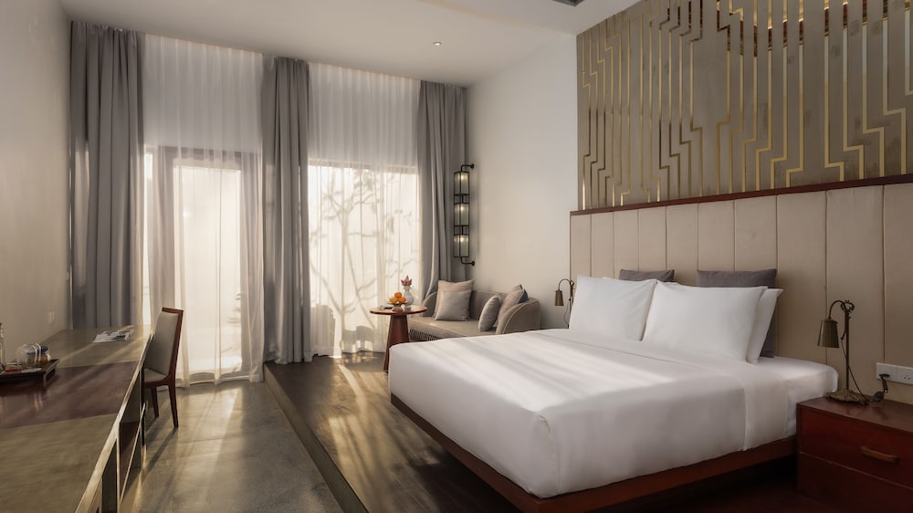 Mini Suite Free Laundry + Daily 60Min Massage + Mini Bar + Airport Pick-Up - Photo 3