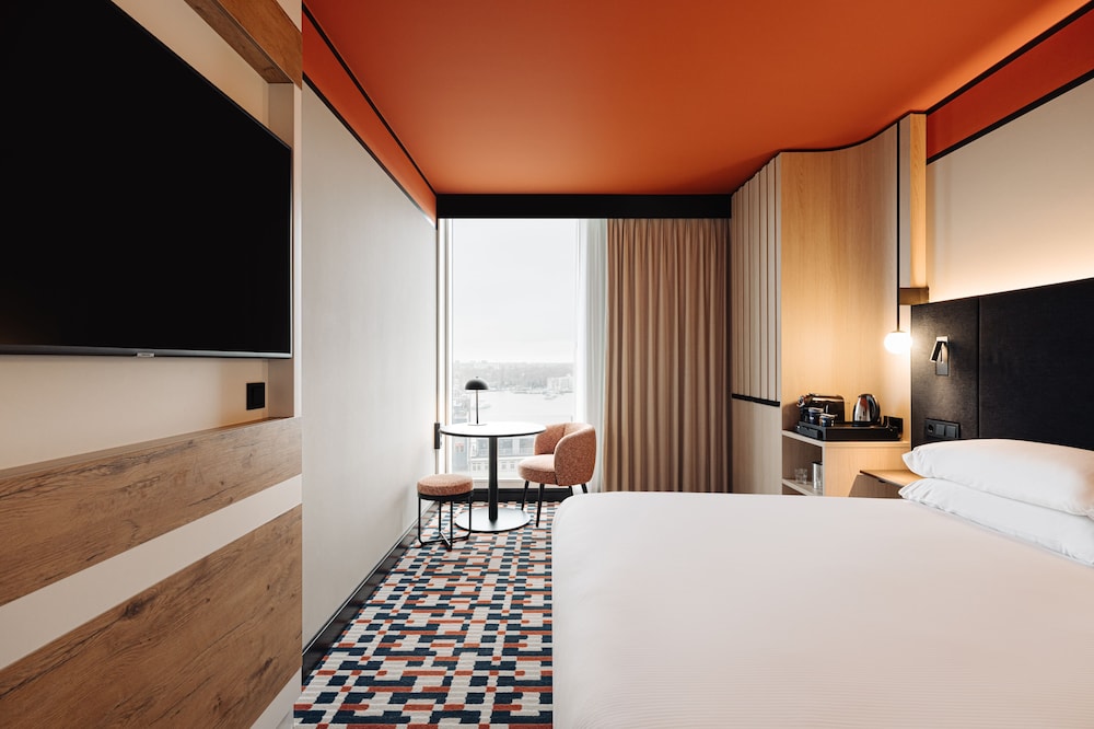 King Room High Floor photo 3