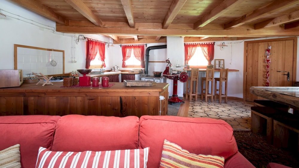 House photo 3