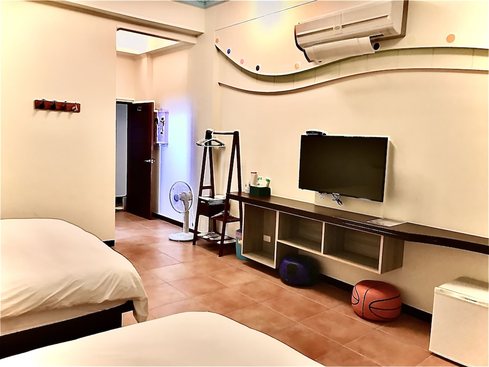 Quadruple Room (B03) photo 3