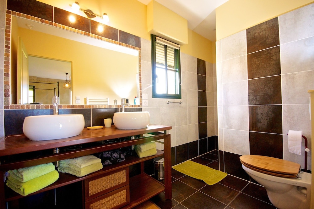 Quadruple Room photo 2