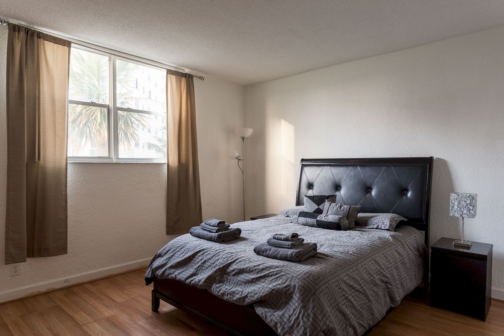 Deluxe Apartment (1 Bedroom)