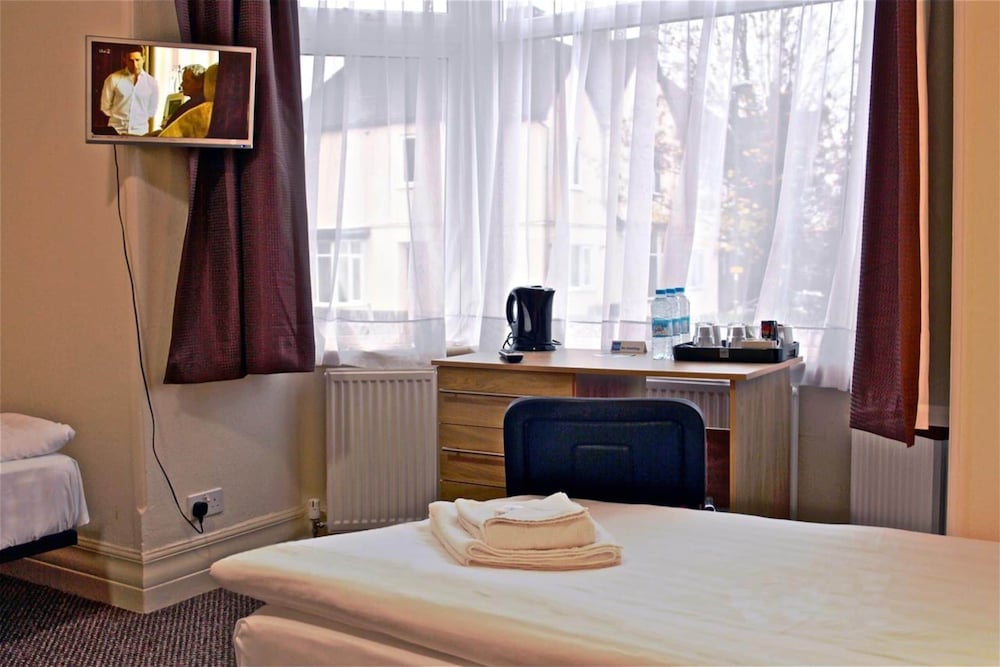Standard Double Room, 1 Double Bed photo 3