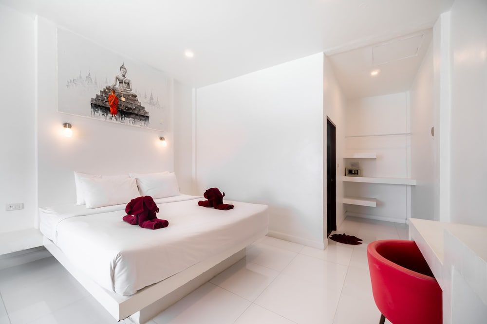 Seaview Room - Photo 14