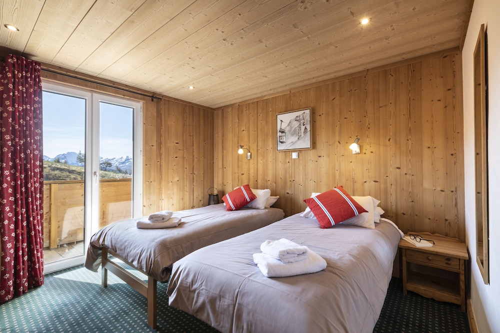 Superior Twin Room photo 2