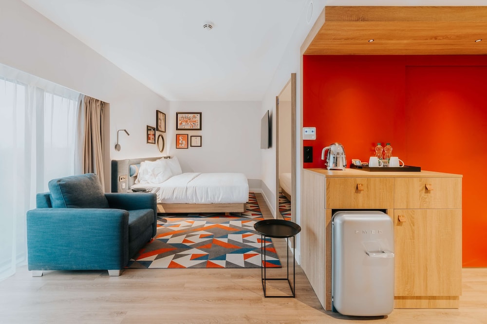 Standard Double or Twin Room, 1 King Bed, Accessible - Photo 3