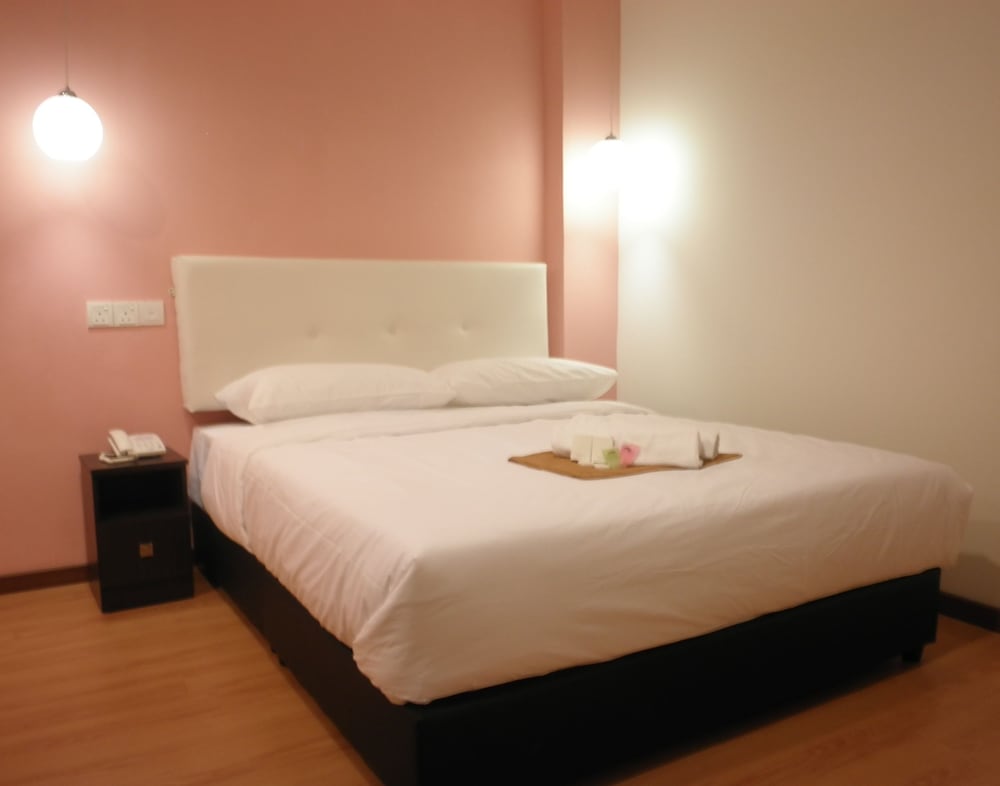Deluxe Room, No Windows photo 2