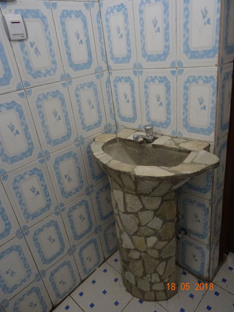 Chambre Double,confort ,vue jardin(Moero) photo 3
