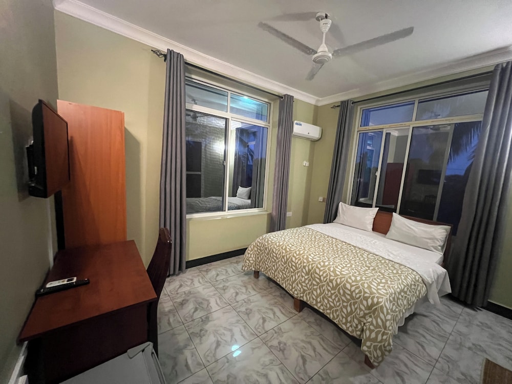 Deluxe Double Room, Sea View photo 3