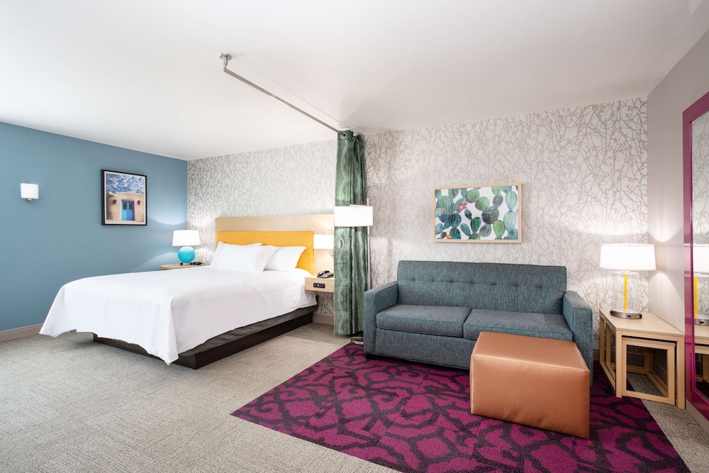 Studio Suite, 1 King Bed, Non Smoking - Photo 8