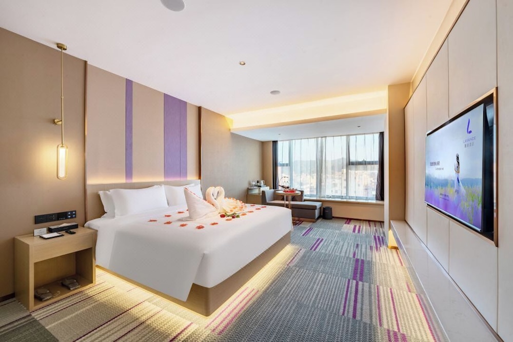 Superior Single Room, Lake View