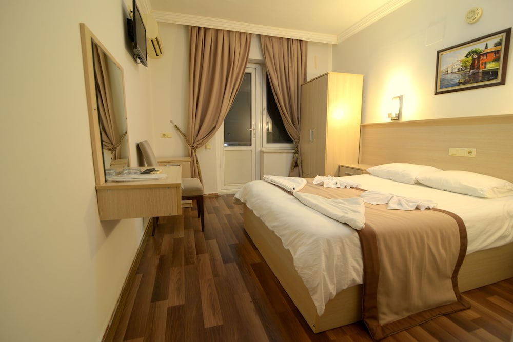 Standard Triple Room photo 1
