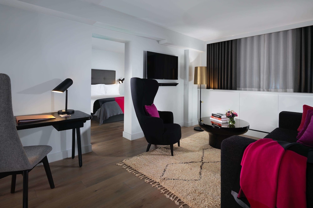 River View One Bedroom Suite