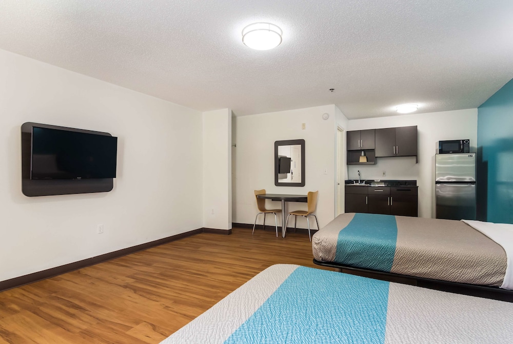 Deluxe Room, 2 Double Beds, Non Smoking, Kitchenette photo 3