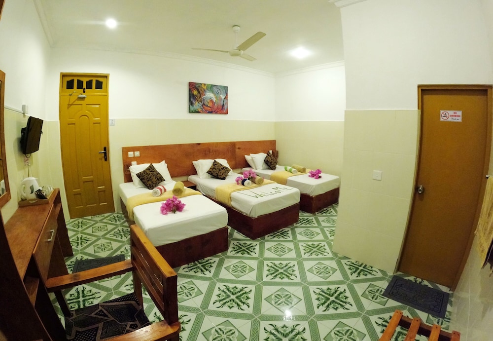 Deluxe Triple Room
