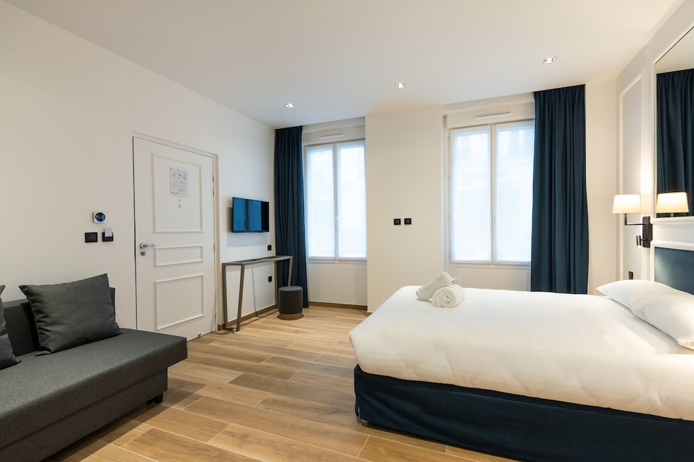 Grand Room