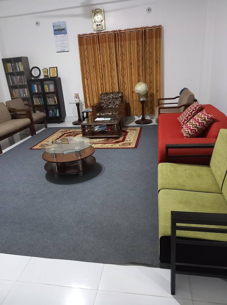Deluxe Single Room, Courtyard View photo 3