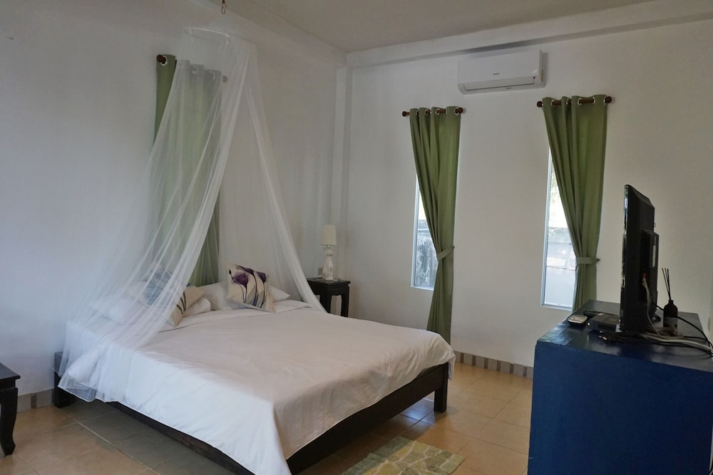 Standard Room - Photo 6