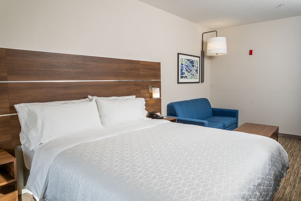 Standard Room, 1 King Bed - Photo 2