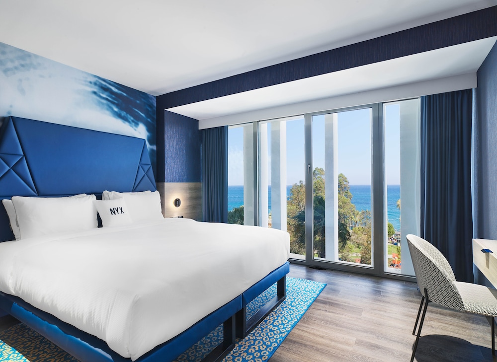 Design Double Star, Sea View