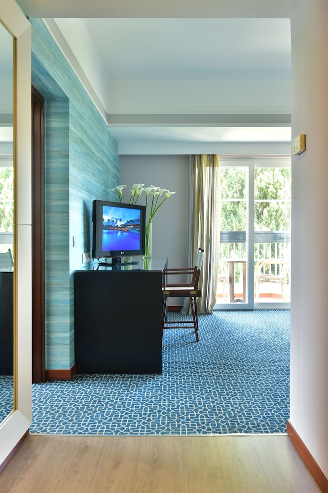 Suite, Garden View - Photo 2