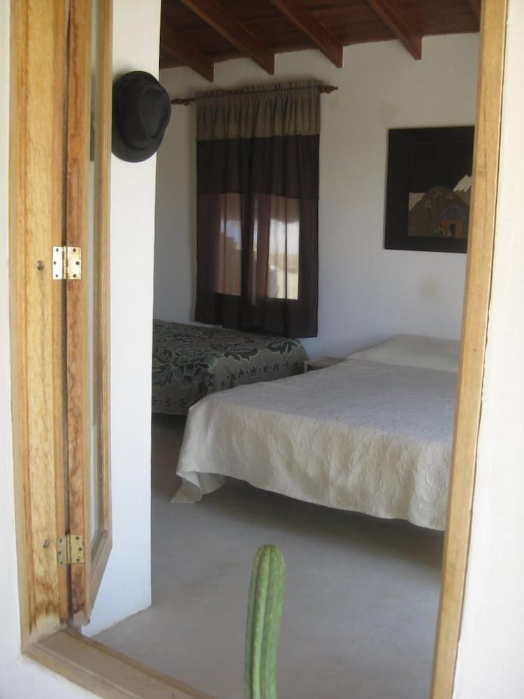 Family Room (up to 5 pax) photo 3