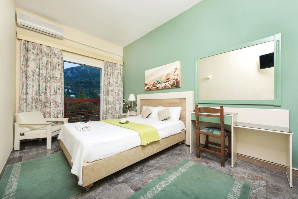 Standard Room (Single Use) photo 3