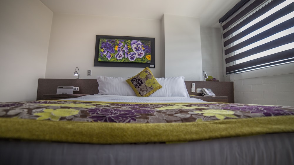 Standard Double Room - Photo 7